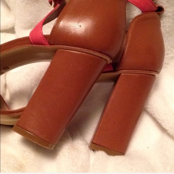 Pink & Caramel Strappy Sexy Sandals by GIAMPAOLO VIOZZI - Picture 8 of 8